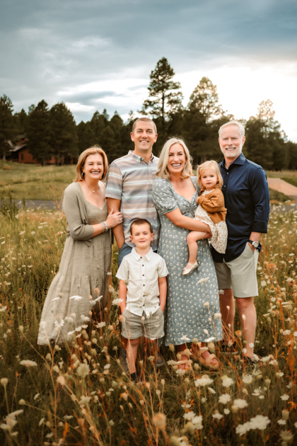 Flagstaff, Arizona extended family photography session at Forest Highlands.