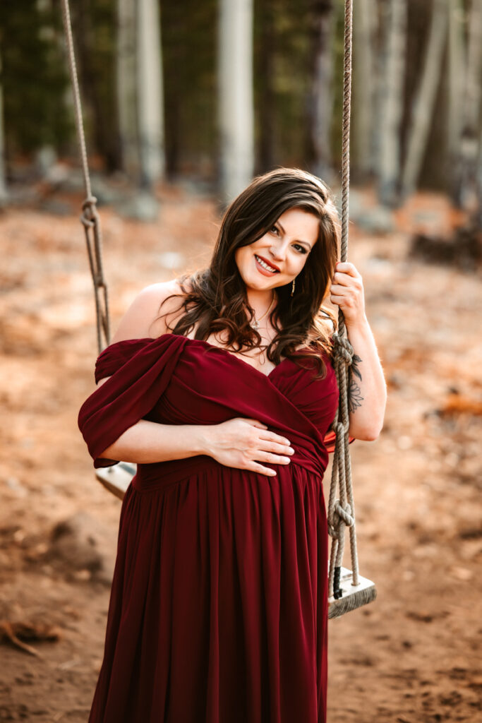 Maternity Flagstaff portrait photographer by Annie Bee Photography